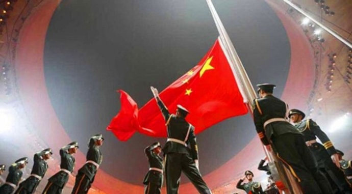 既強(qiáng)大又偉大的中國(guó)