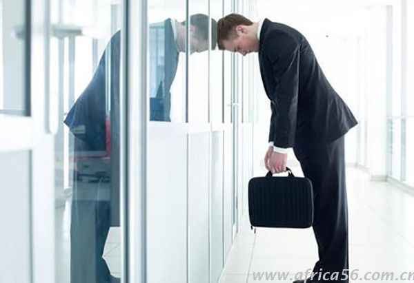 貨代公司因工作失誤遭遇客戶投訴怎么辦？旭洲物流有妙招！ 