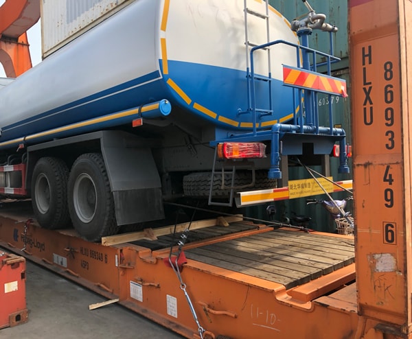 灑水車(chē)出口流程_車(chē)輛出口_非洲海運(yùn)_旭洲物流
